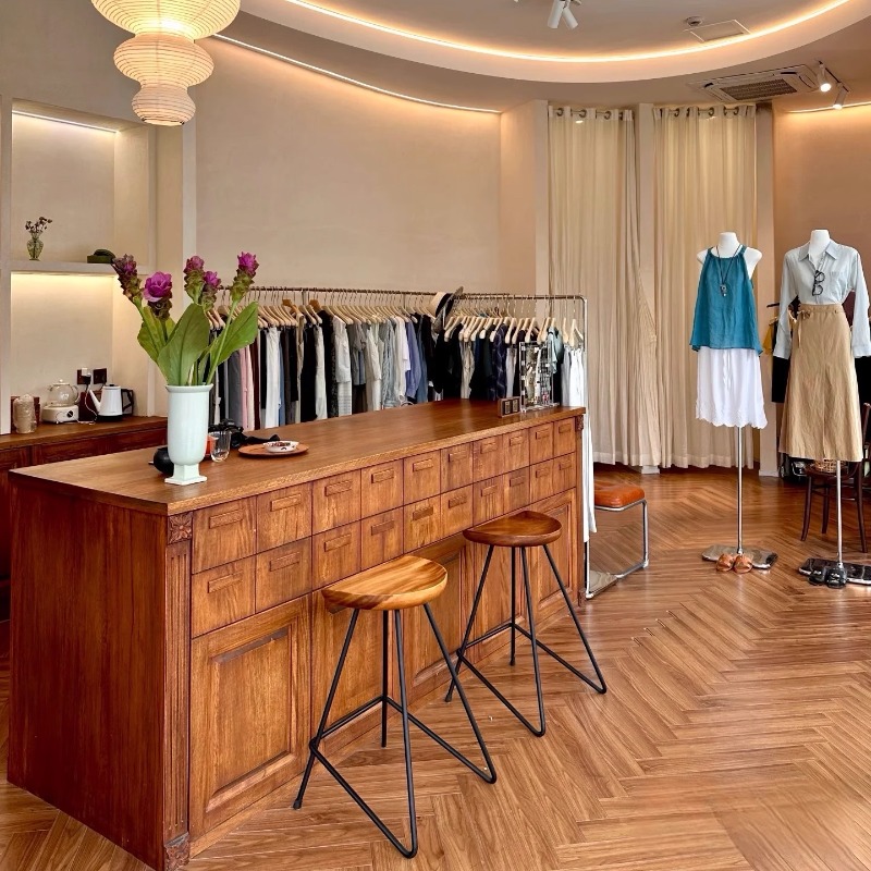 Medieval French Buyer Collecti - Office Furniture Buyers recensie en prijs