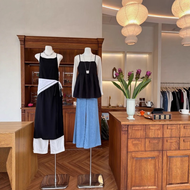 Medieval French Buyer Collecti - Office Furniture Buyers recensie en prijs